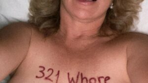 Webslut Julie