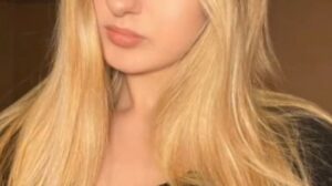 Exposed Fuckslut Hailey