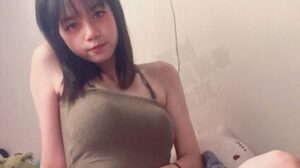 Lin 18 (B cups) Taiwan