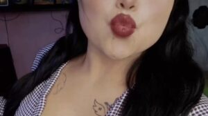 Tati exposed