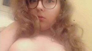 Lily the Discord Slut