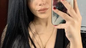 Slut Jasmine Bartolo 25 years old